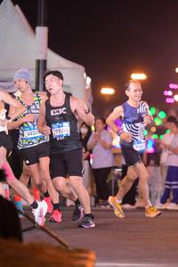 BIB: 4115, 4022, 97405, 1743
                            <button type="button" onclick="openModal(22934860)" class="btn btn-primary btn-sm float-right btn-popup" data-toggle="modal" data-target=".modal-high-quality">
                        <i class="fas fa-shopping-cart"></i> Add to Cart
                    </button>
                                            <button type="button" onclick="isThisMe(22934860, true)" class="btn btn-success btn-sm float-right btn-popup btn-isme hidden" data-toggle="tooltip" data-placement="bottom" title="นี่คือรูปของคุณใช่ไหม คลิกที่นี่เพื่อเอาเข้าอัลบั้ม">
                        <i class="fas fa-plus"></i> Add to album
                    </button>
                    <button type="button" onclick="isThisMe(22934860, false)" class="btn btn-warning btn-sm float-right btn-popup btn-isnotme hidden">
                        <i class="fas fa-ban"></i> Remove from album
                    </button>